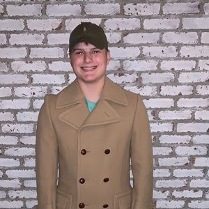 Meet your Posher, Eric